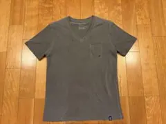 BAYFLOW グレー VネックTシャツ