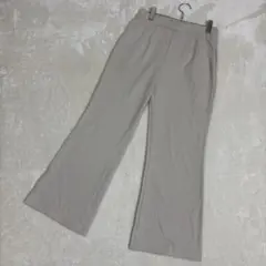 SHOO LA RUE ストレッチベージュフレアパンツ　ガウチョパンツ　Mサイズ