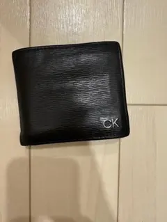 Calvin klein カルバンクライン 二つ折り財布 折り畳み ck