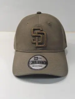 Item thumbnail for item 70303085-fd97-4056-b869-ab5b6762510f