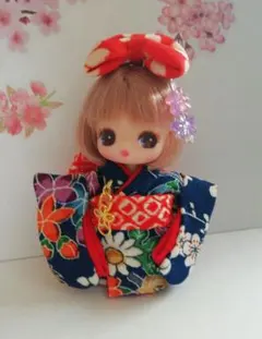 48)ぷちリカちゃん　服　着物　 　　大振袖　髪飾り 　　帯飾りはプレゼント!