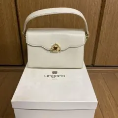 Item thumbnail for item 94138e33-b5ee-4dbf-9010-cbef225cae97