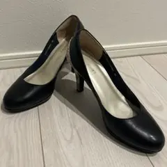 LAUTREAMONT ブラック✖️パイソン パンプスのサムネイル