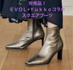 美品◆ＥＶＯＬ×Ｙｕｋｋｏコラボスクエアブーツ♡完売品 シルバー　美脚
