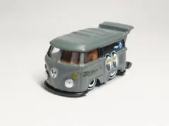 Item thumbnail for item 6168cd44-7738-4f80-ac28-e95273f1e589