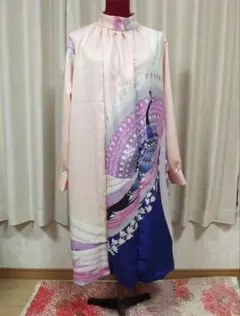 着物リメイク　ロングワンピース　振袖仮絵羽利用　スタンドカラー　絹　紐付き