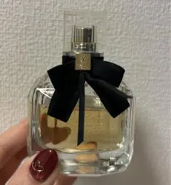 イヴ・サンローラン　モンパリ　香水