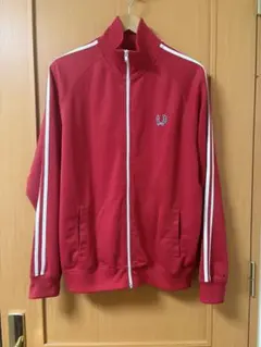 Fred Perry 赤 ジップアップジャージ XS - メルカリ