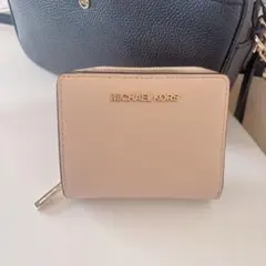 MICHAEL KORS 二つ折り財布 ベージュ