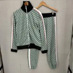 ジ*ジ様 グッチ トラックジャケット セットアップ Mサイズ位 総柄 タグ無し 2026年最新】GUCCI メンズ ジャージの人気アイテム - メルカリ