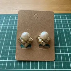 Item thumbnail for item 80e5bd92-0da5-470c-a755-09d46ecf9ecb