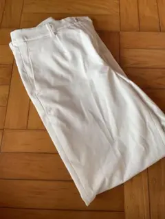 UNIQLO ホワイト スマートアンクルパンツ S