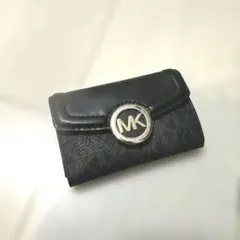 サービス品✨マイケルコースキーケース