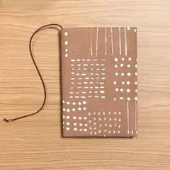 《 四六判》ブックカバー ハンドメイド ラインパターン テラコッタピンク