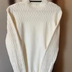 ホワイト編み模様セーター 長袖