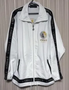 Item thumbnail for item 8a6bfe91-c44e-4855-84a8-47e8bb62d747