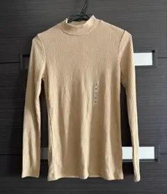 ユニクロ　新品・未使用　リブハイネックT M
