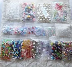 ビーズセット 多色 透明袋入り