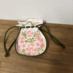 花柄刺繍の巾着袋 BUDAPEST ブダペスト