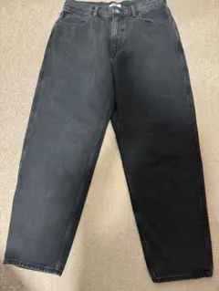 UNIQLO ワイドフィットジーンズ61 M