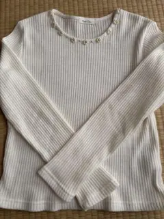 ホワイトニット Mサイズ ビーズ装飾付き