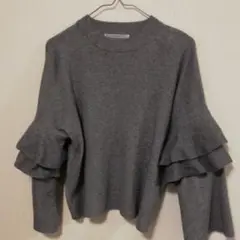 グレー　お洒落袖トップス　アーバンリサーチ