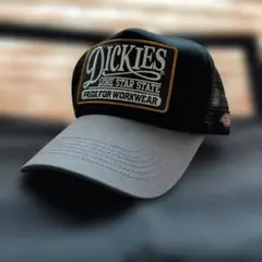 Dickies 刺繍ビッグロゴ トラッカーキャップ 帽子 ブラック×グレー