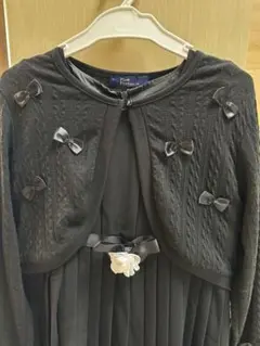 冠婚葬祭　黒いカーディガン付きワンピース130センチ