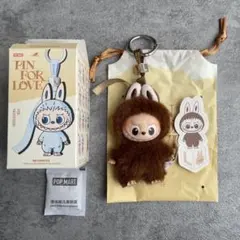 popmart pin for love