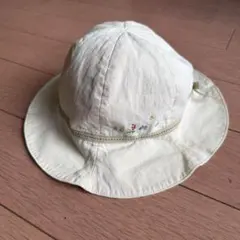 familiar アイボリー刺繍ハット 53cm
