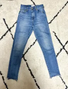 Item thumbnail for item b9cada90-42e0-4834-98b6-19a74dfa045c