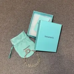 Tiffany & Co. Tバー ブレスレット シルバーのサムネイル