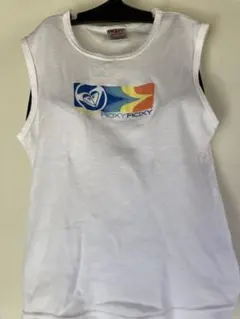 ❤️ROXY USAタンクトップ 白地にキラキラRoxyロゴが可愛いデザイン‼️のサムネイル