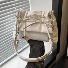 リボンショルダーバッグ