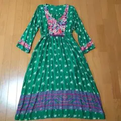 チャイハネ 鮮やか グリーン レトロ 和柄花柄 レーヨン ロング 緑 ワンピース