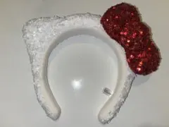 ハローキティ風スパンコールカチューシャ