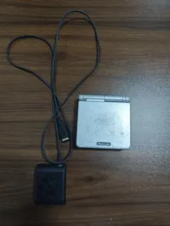 Nintendo Game Boy Advance SP シルバー 充電器付き