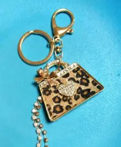 ミニバッグ型キーホルダー　バッグチャーム　レオパード　ヒョウ柄