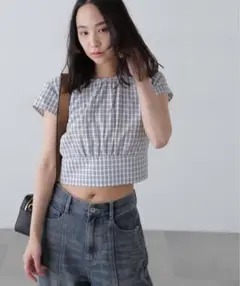フリーズマート　バックリボンフレンチブラウス