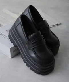 厚底トリプルソールボリューム ローファーシ ューズ