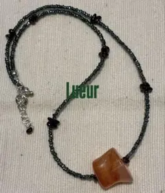 ハンドメイド ビーズネックレス