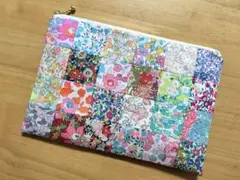 リバティ　パッチワーク　ポーチ