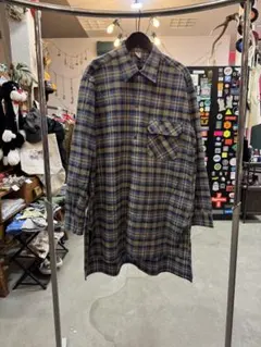 Item thumbnail for item c046bc6a-901e-4d68-abfa-61e27dfbad6c