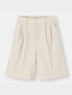 gu ベージュ バミューダパンツ