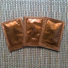 オルビス アンバー ヴァイタル トリートメントクリーム　 3パック　試供品