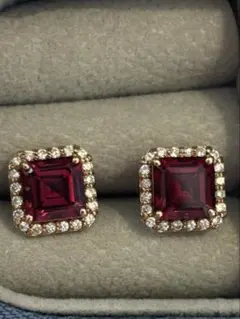 大粒】 PT900 4.42ct ガーネット ダイヤモンド イヤリング - メルカリ