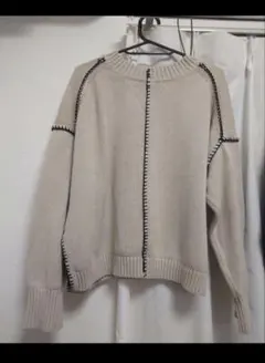 ローリーズファーム　ニット　ベージュ　配色ステッチプルオーバー