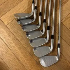 BRIDGESTONE TOUR B JGR HF2 アイアンセットのサムネイル