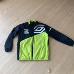 アンブロ　ウインドブレーカー