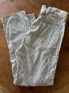 Item thumbnail for item 22fabfe7-cc3f-44b9-91cc-2a19e1dbf4be